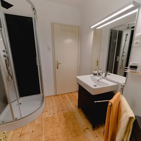 Haus Katja By Seebnb Appartamento *